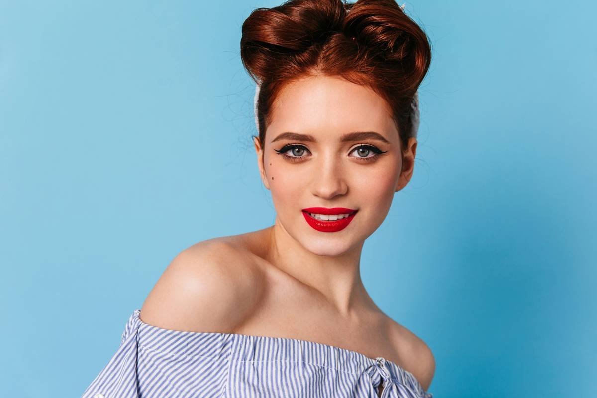 Why Pearl Hair Pins Are the Secret Weapon in Every Stylist’s Arsenal (And How to Use Them Like a Pro)