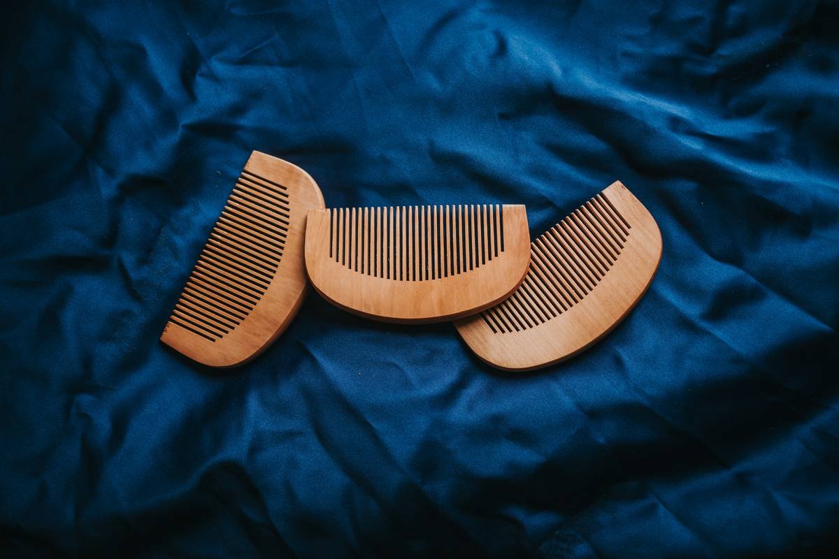 Hair Combs Aren’t Just for Grandma—Here’s How to Style Like a Pro (Without Snagging Your Strands)